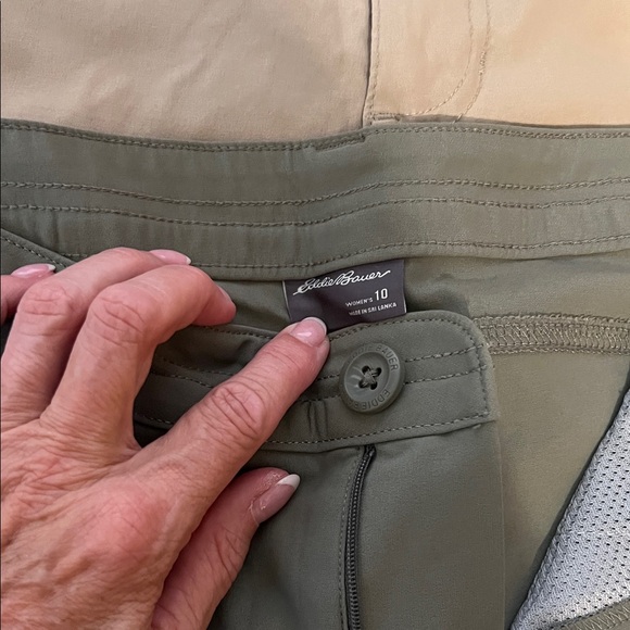 Women's Eddie Bauer short $12 each or discount for multiple purchase - Picture 2 of 16